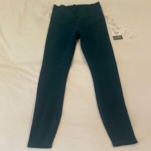 Vuori women’s clean elevation Dark Green Leggings